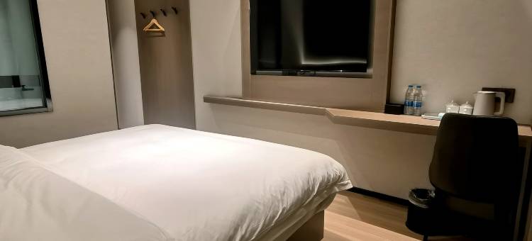 如家睿柏·云酒店(永济市府东街店)图片