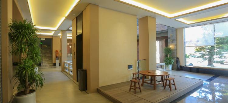 南院民宿(建水古城小火车店)图片