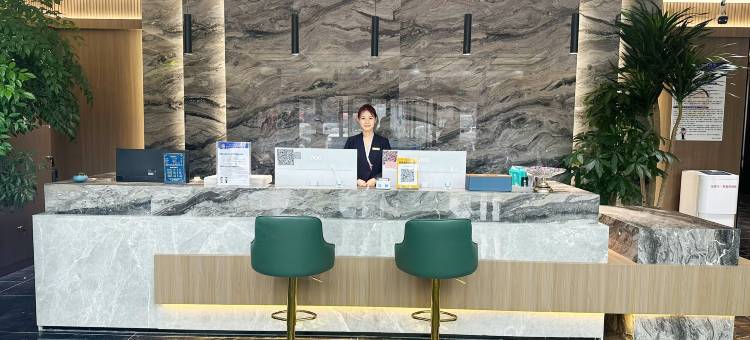 金罗马第五季酒店图片