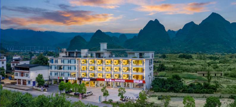 栖悦·云宿酒店(阳朔兴坪镇二十元风景区店)图片