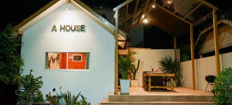 Issara Bar&House图片