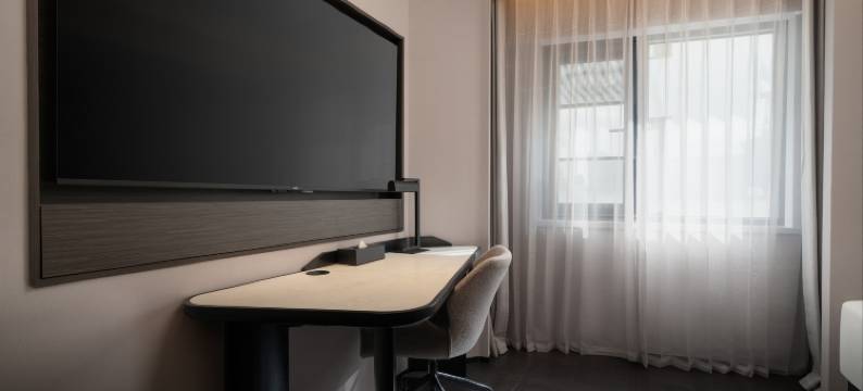 西双版纳景洪星光夜市孔雀城亚朵酒店图片