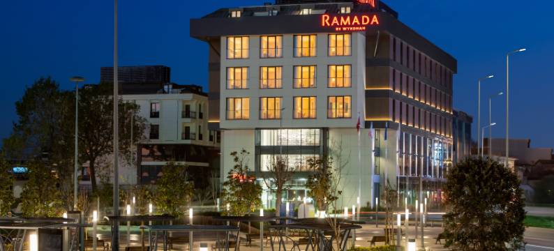 温德姆华美达阿尔纳武特科伊(Ramada by Wyndham Arnavutkoy)图片