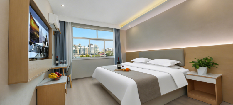 凤鸣园酒店(鹰潭站凯翔商场店)图片