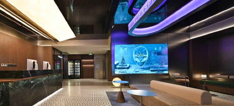 和光·ALIENSPACE外星人电竞酒店(苏州观前街平江路店)图片