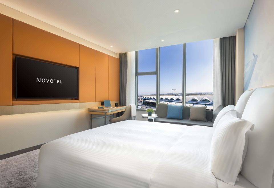 Novotel Guangzhou Baiyun AirportHotel Overview