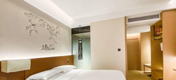 河池胤仁酒店(金城江五中店)图片