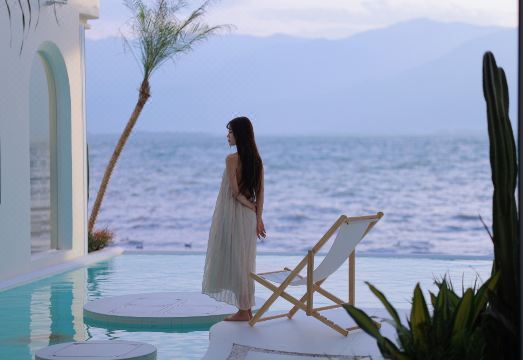 三色云河（大理双廊洱海·雪店）外景图