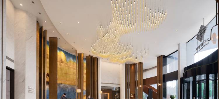 库尔勒半城酒店(孔雀河店)图片