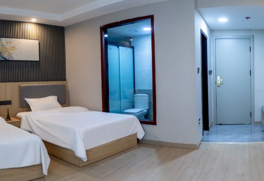 Dushanzi Hotel Hotel Overview