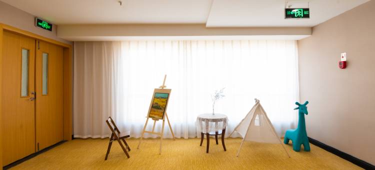 新乡云朵酒店(火车站胖东来店)图片