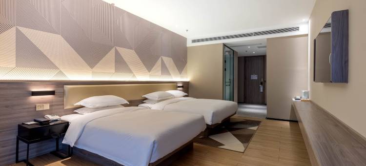 柏曼酒店(库尔勒孔雀河店)图片