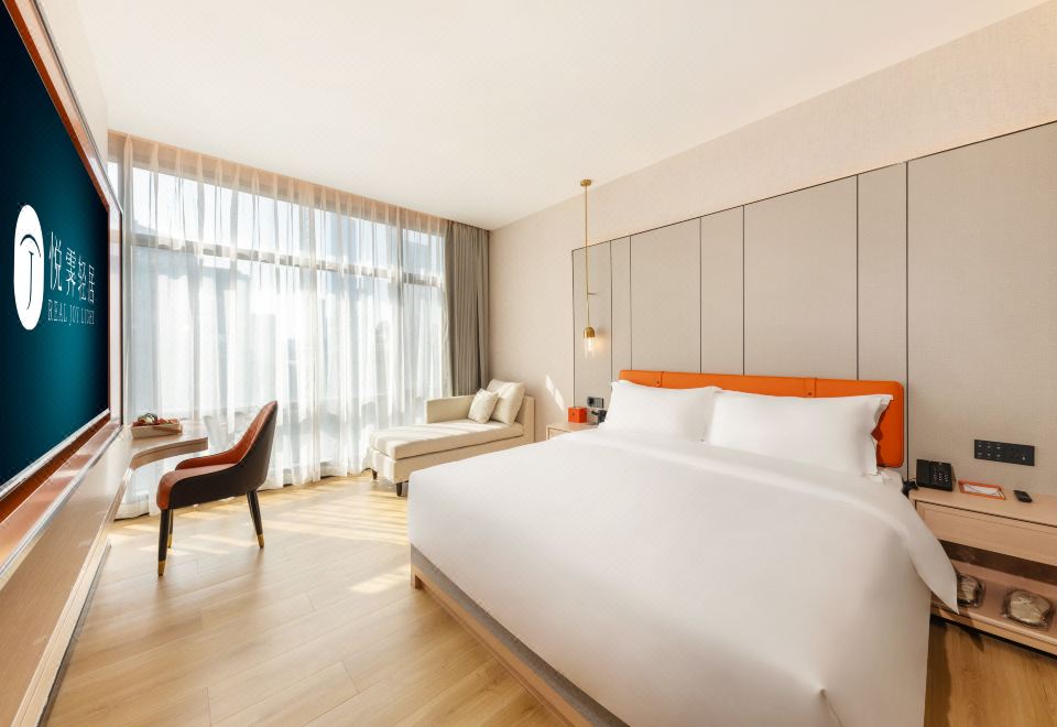 REAL JOY LIGHT Hotel Overview