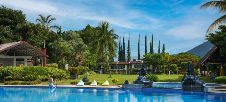 卡尔迪卡维加亚巴图埃尔酒店(ÉL Hotel Kartika Wijaya Batu)图片