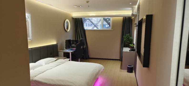 葫芦岛萤火虫酒店图片