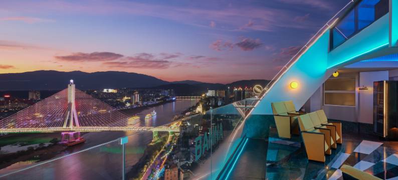 Cháo·巢·天际江景艺术美宿(告庄星光夜市店)图片