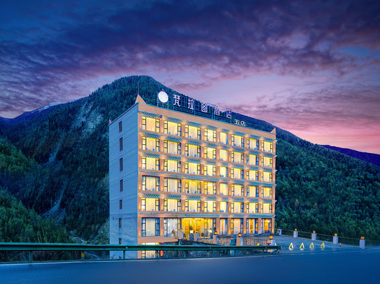 VALATOMS梵拉图酒店(四姑娘山景区五店)