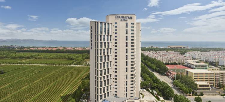 烟台金海岸希尔顿逸林酒店及套房图片