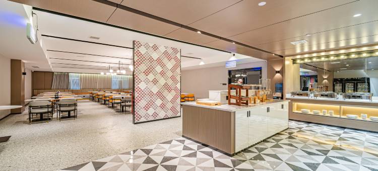 柏曼国际酒店(喀什古城景区店)图片