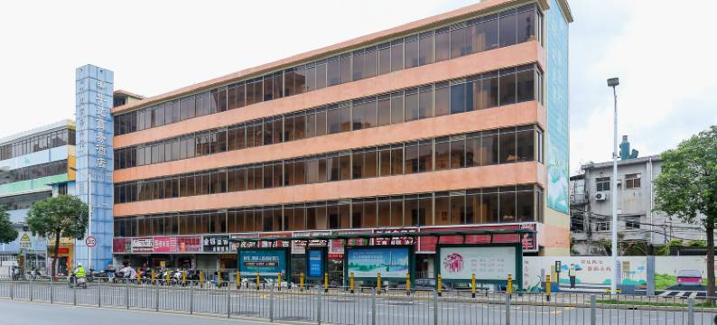 华达精品酒店(深圳宝安国际会展中心店)图片