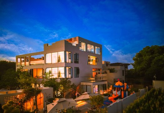 Darling‘s garden over view