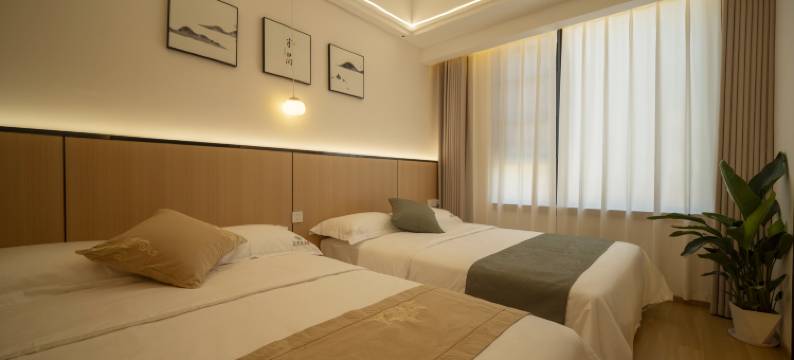 沿途有里民宿(恩施火车站机场店)图片