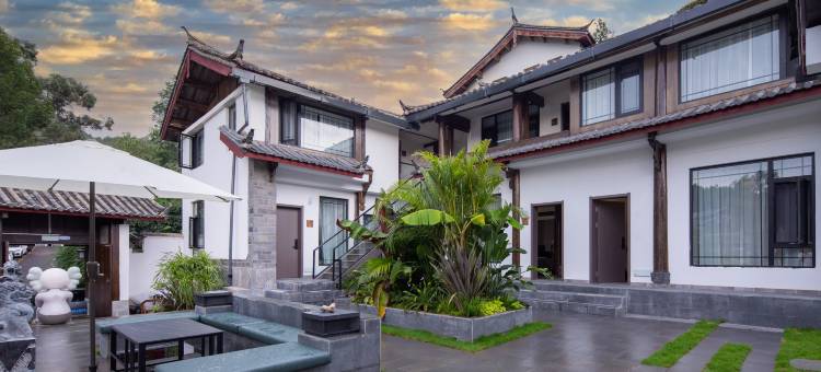 石头记·隐入南山雨林咖啡民宿(丽江古城大水车店)图片