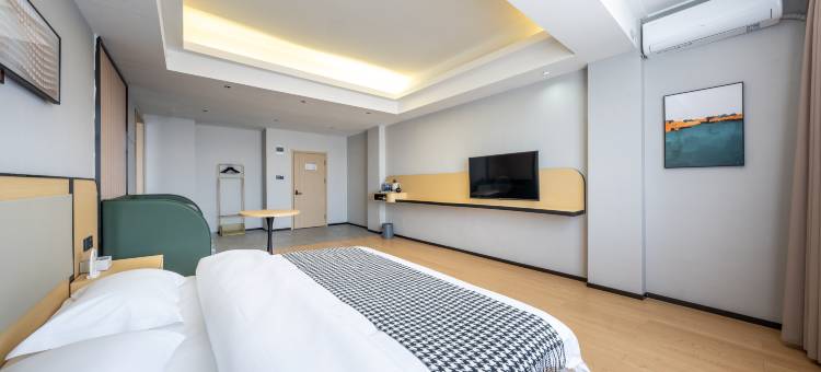 云际酒店(宣威火车站店)图片