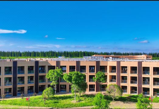 青年人才驿站（东台黄海森林生态旅游度假区店）外景图