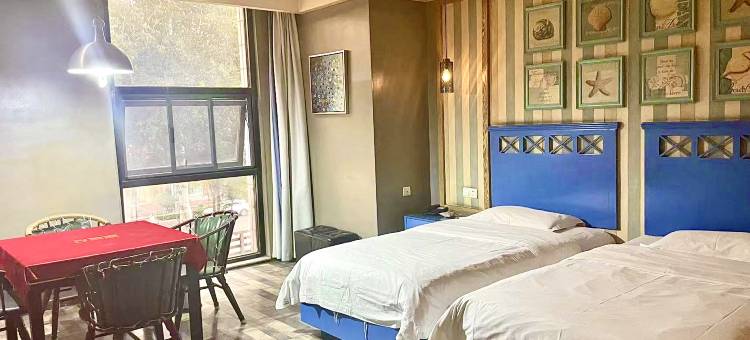 鹤壁轻居艺尚精品酒店图片