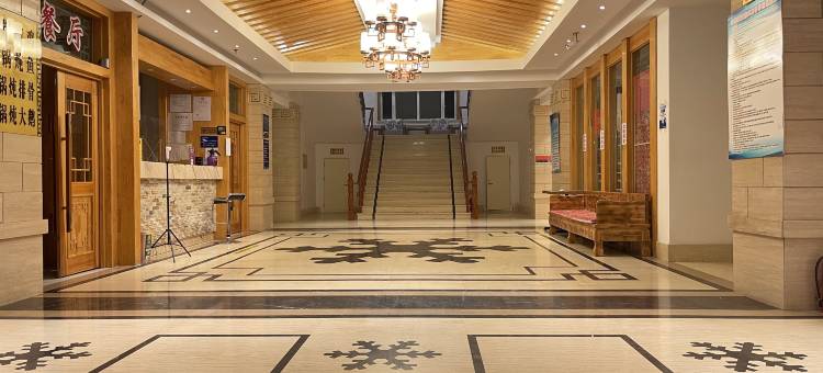 雪乡雪韵假日度假酒店(雪韵大街店)图片