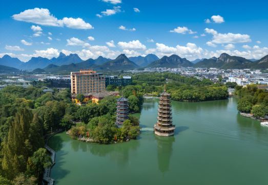 桔子酒店（桂林两江四湖象鼻山店）外景图