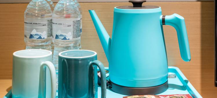 城市便捷酒店(景德镇陶阳里陶瓷古玩城店)图片