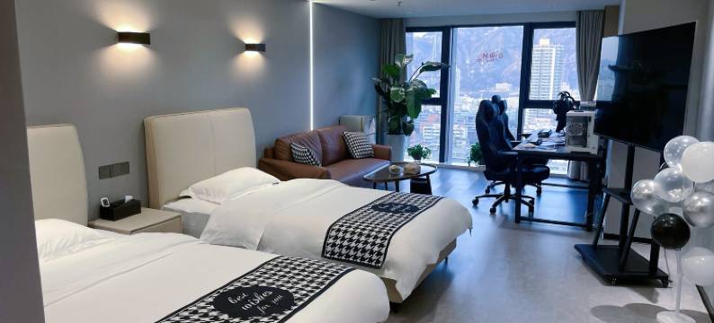 蓝速电竞民宿(兰州中心SOHO店)图片