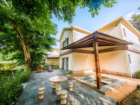 阳西咸水矿温泉旅游度假山庄