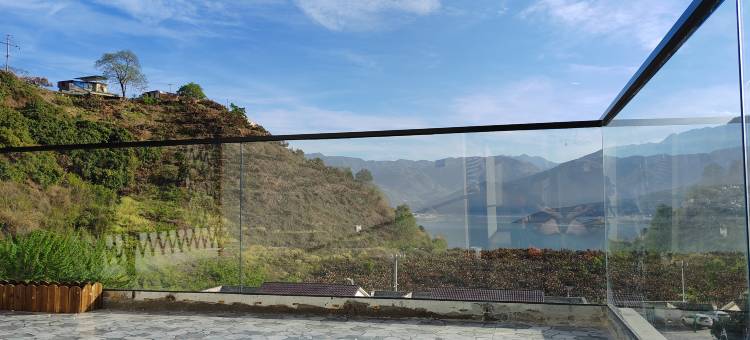 汉源县湖尚云居民宿图片