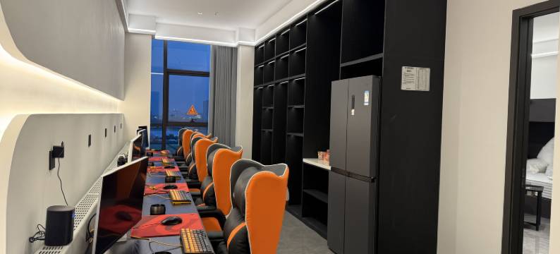 乐畅电竞酒店(温州乐清虹桥店)图片