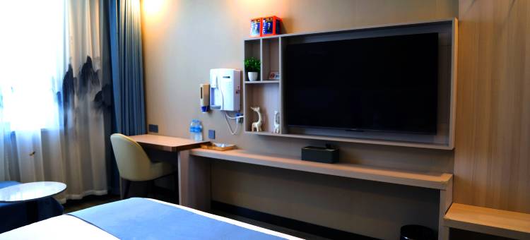 德令哈增鑫智能酒店(海子诗歌馆店)图片