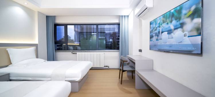 美途•光影假日GUANGYING JIARI轻居酒店(汽车总站职业技术学院店)图片