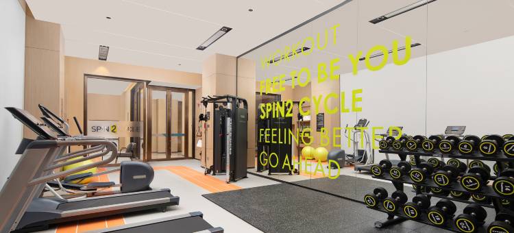 深圳宝安机场希尔顿惠庭酒店图片