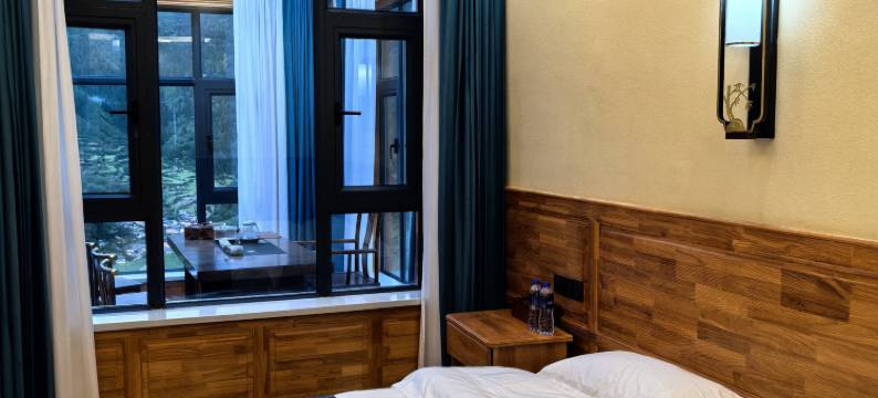 扎尕那岗底斯民宿图片