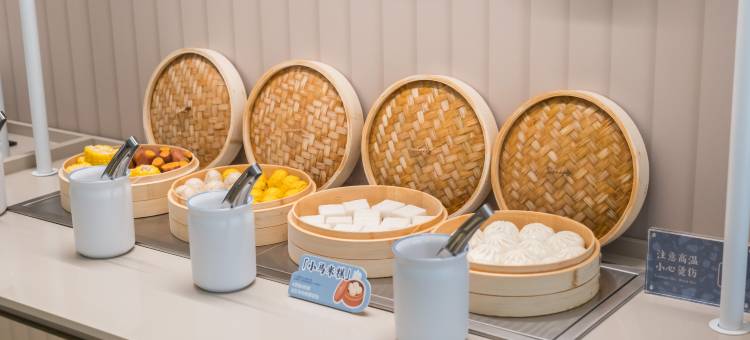 汉庭酒店(南昌红谷滩学府大道东地铁站店)图片