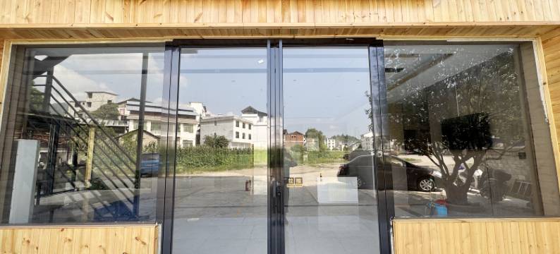 荔王酒店(荔波高铁站店)图片