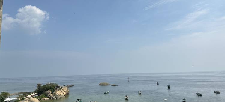 湾畔听海小院(钦州三娘湾店)图片