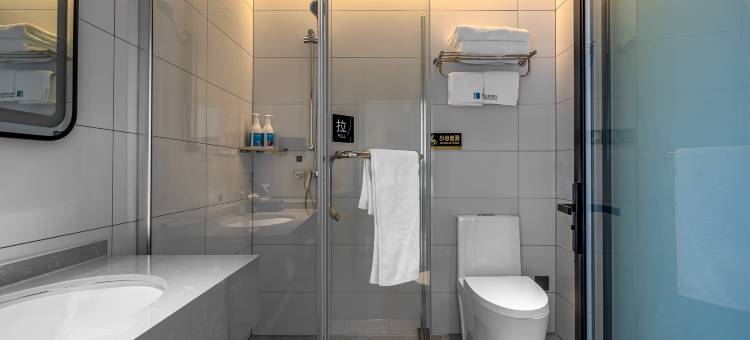 爱电竞酒店(黄石湖北师范大学店)图片