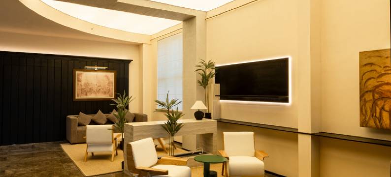 达来诺尔酒店图片