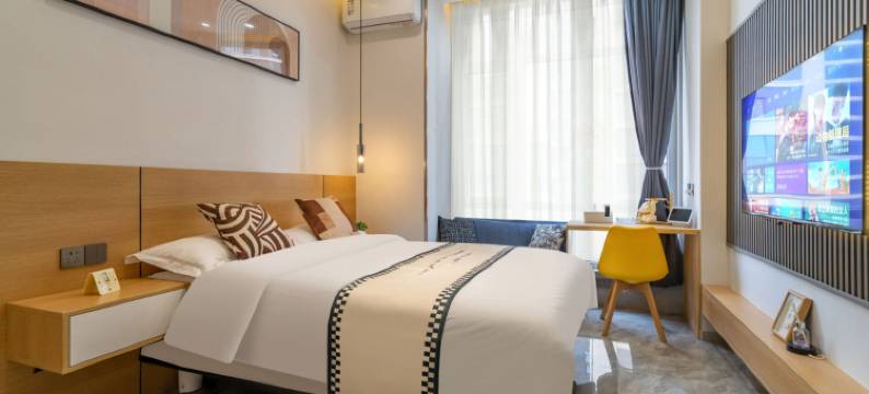 云莱小筑公寓(大连北站体育中心店)图片