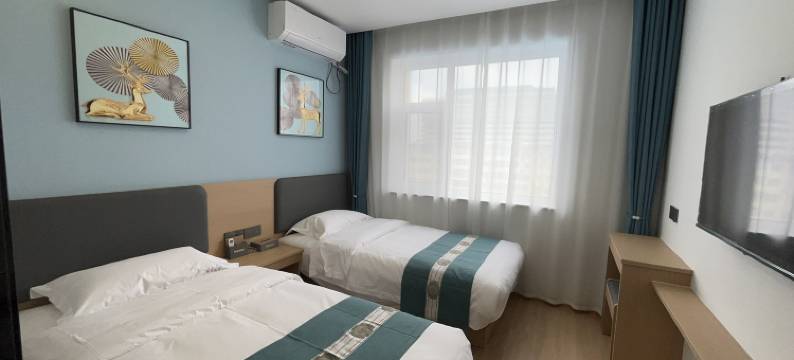 枫亚酒店(太原火车站服装城店)图片