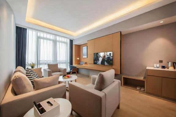 Kyriad Marvelous Hotel (Guangzhou China Railway Tunnel Bureau Headquarters) Hotel Overview