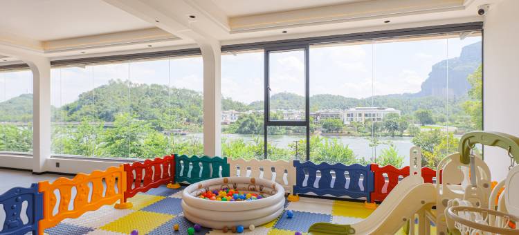 泊屿·寻光民宿(丹霞山风景旅游区水上丹霞店)图片